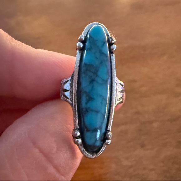 Jewelry - Artisan Ring with Turquoise Stone